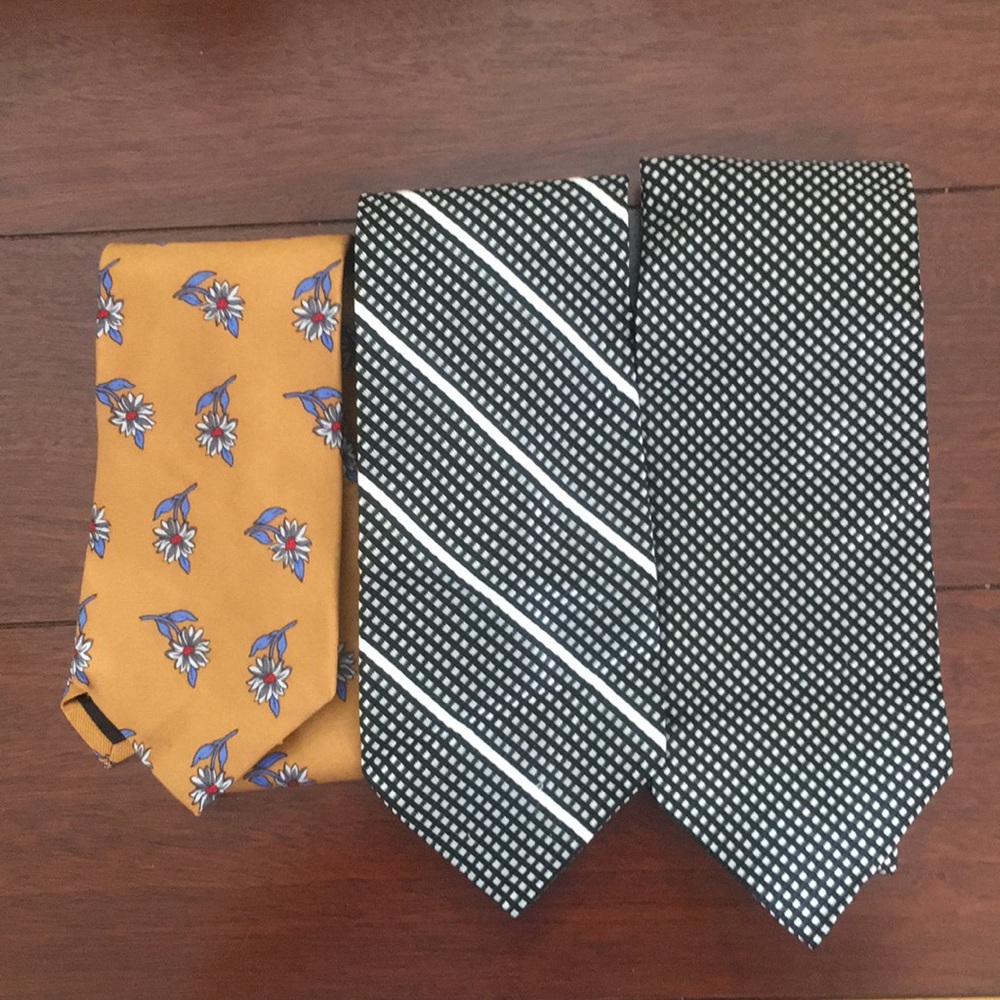 3 Andrew Scott Ties, 1 NWT.